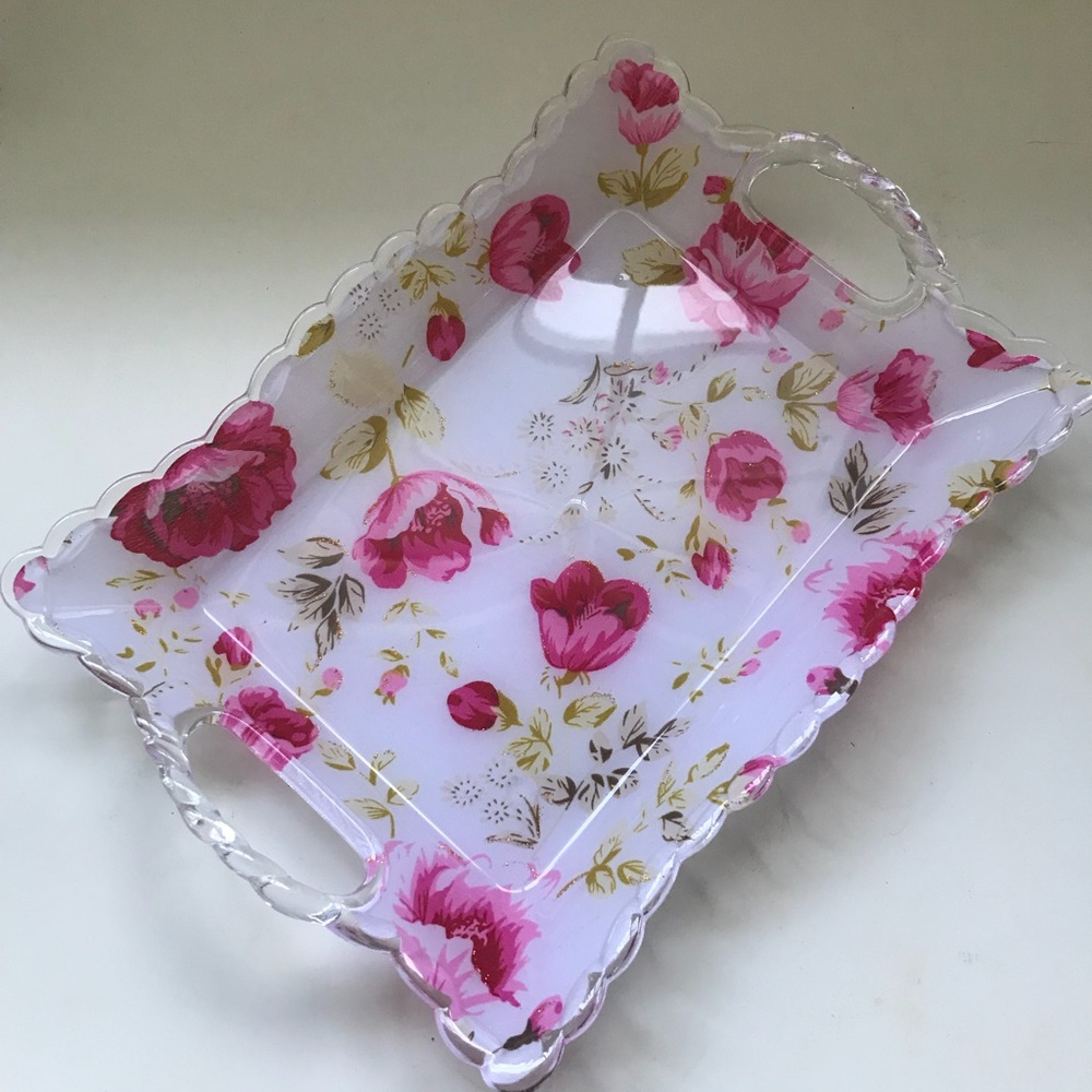 - Rose Vanity small tray